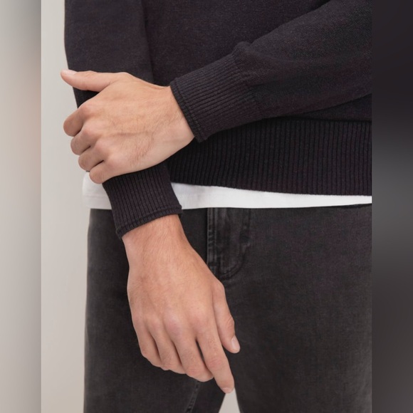 NWOT Everlane The No-Sweat Sweater | Uniform - Picture 5 of 12